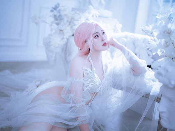 Natsuko夏夏子 – 白天蛾(61P)