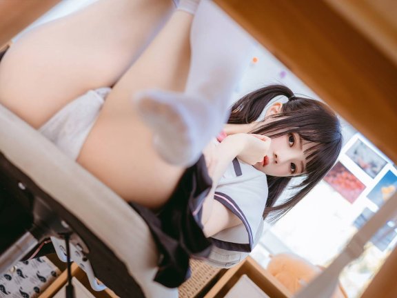 桜桃喵 – 雪糕(40P)
