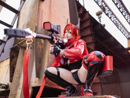 隼隼子 – 小红帽(74P)