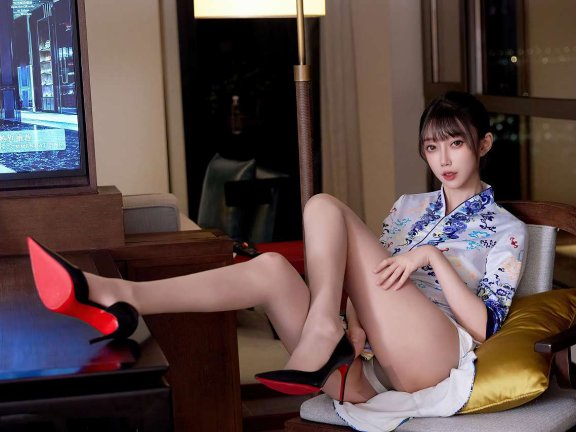 「玥儿玥er」助力套图 – 下班空姐(76P)